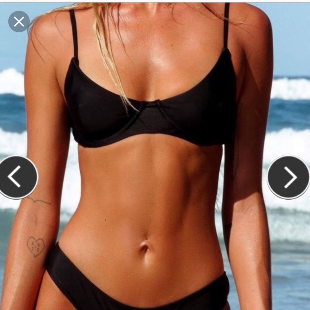 Black Blackbough bathing suit top